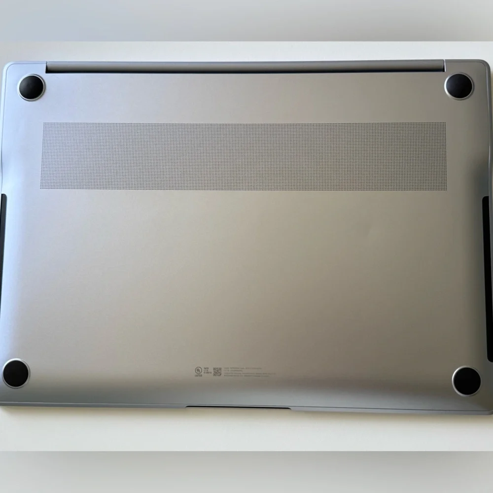 Samsung Galaxy Book 4 Edge 16”